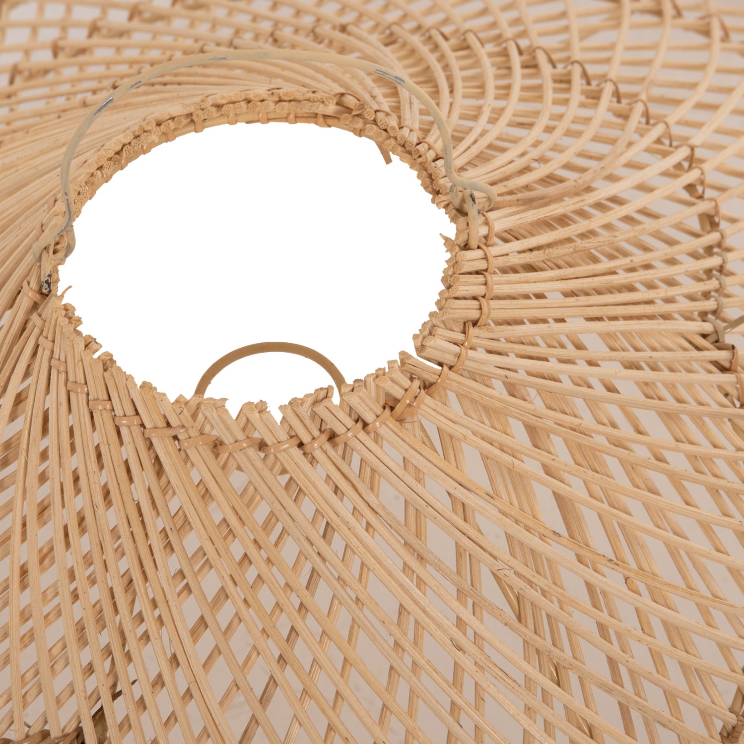 fotistiko-orofis-kremasto-fb9787902-ratt-3