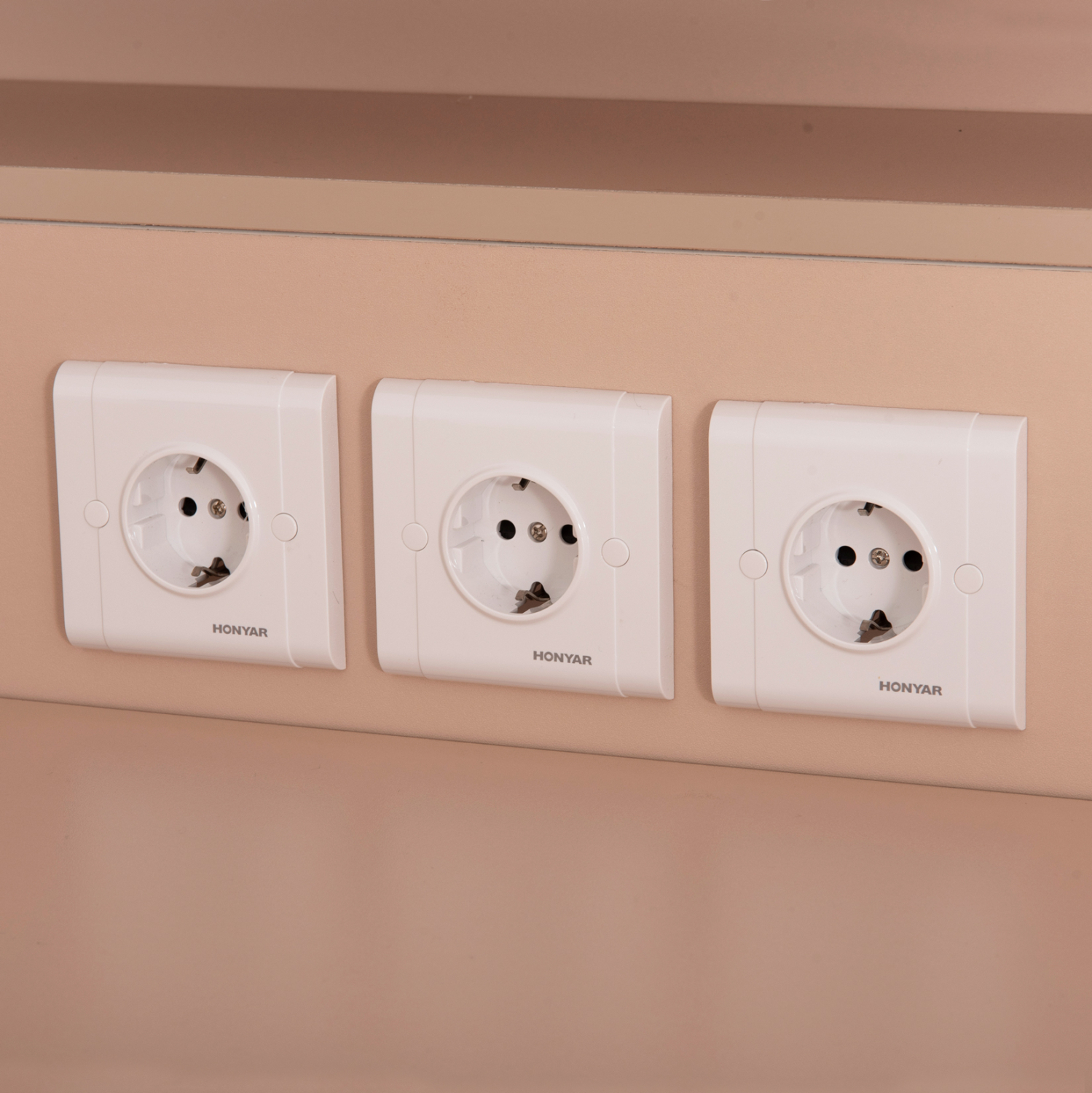 grafeio-ypodochis-fb9206802-melamini-se-7