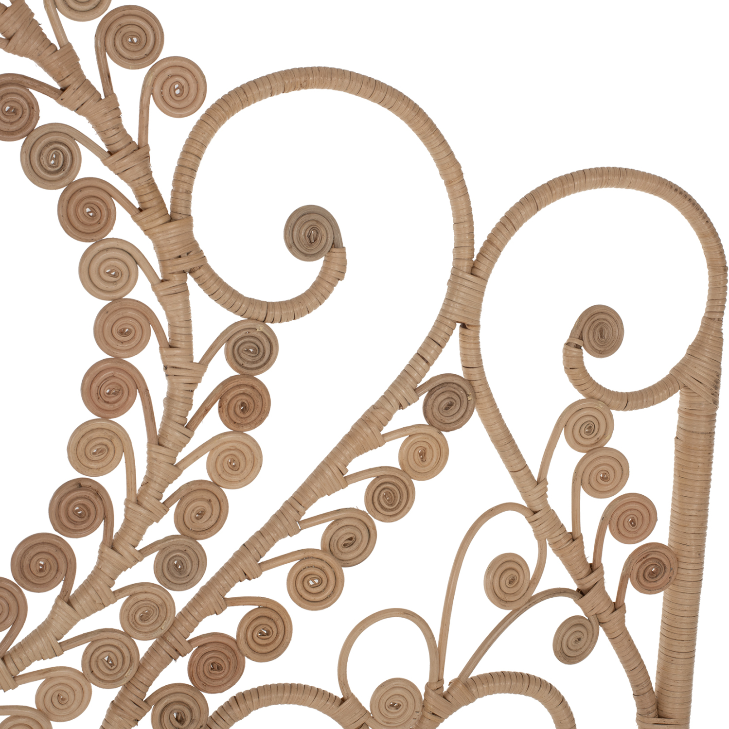 kefalari-krebatioy-apo-rattan-gia-epagge-5