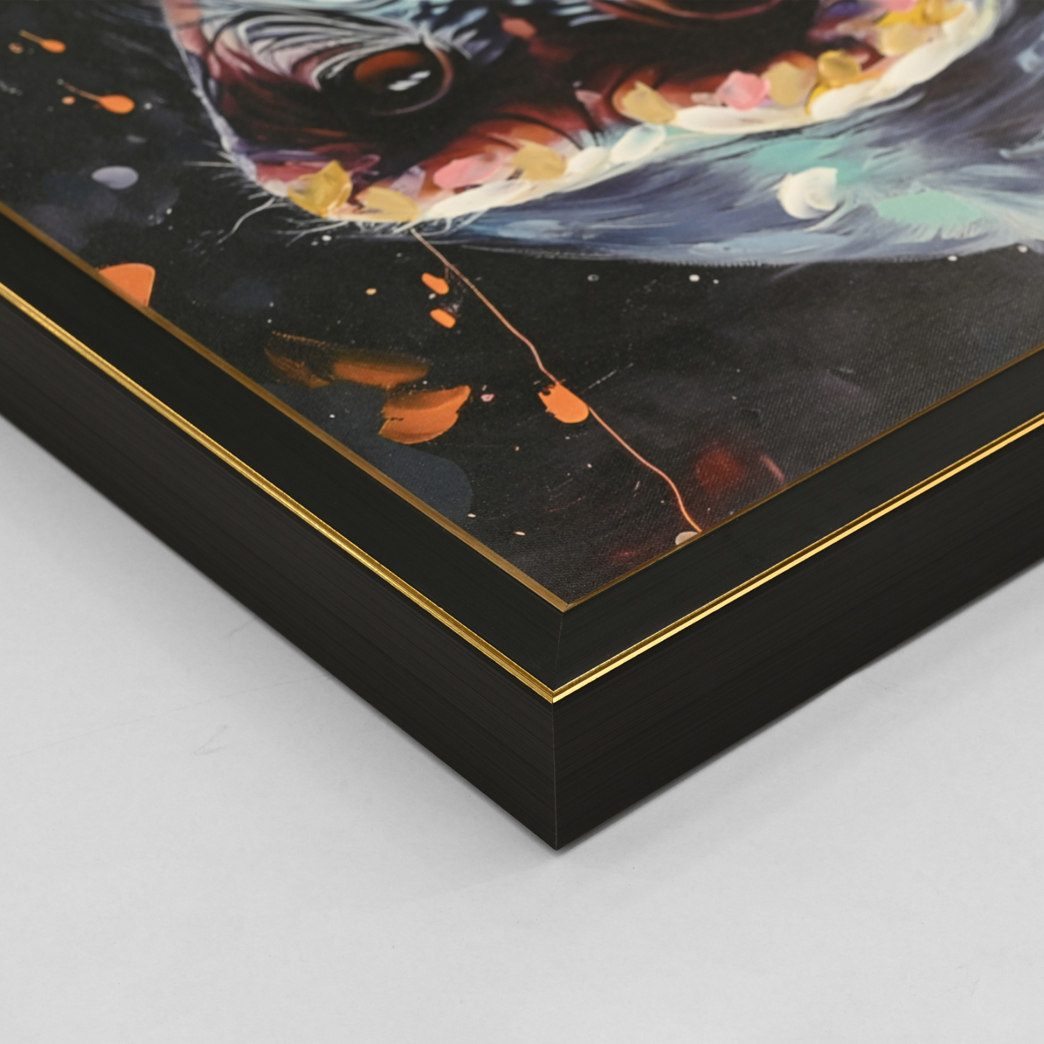 pinakas-toixoy-fb94563-me-korniza-mayri-3