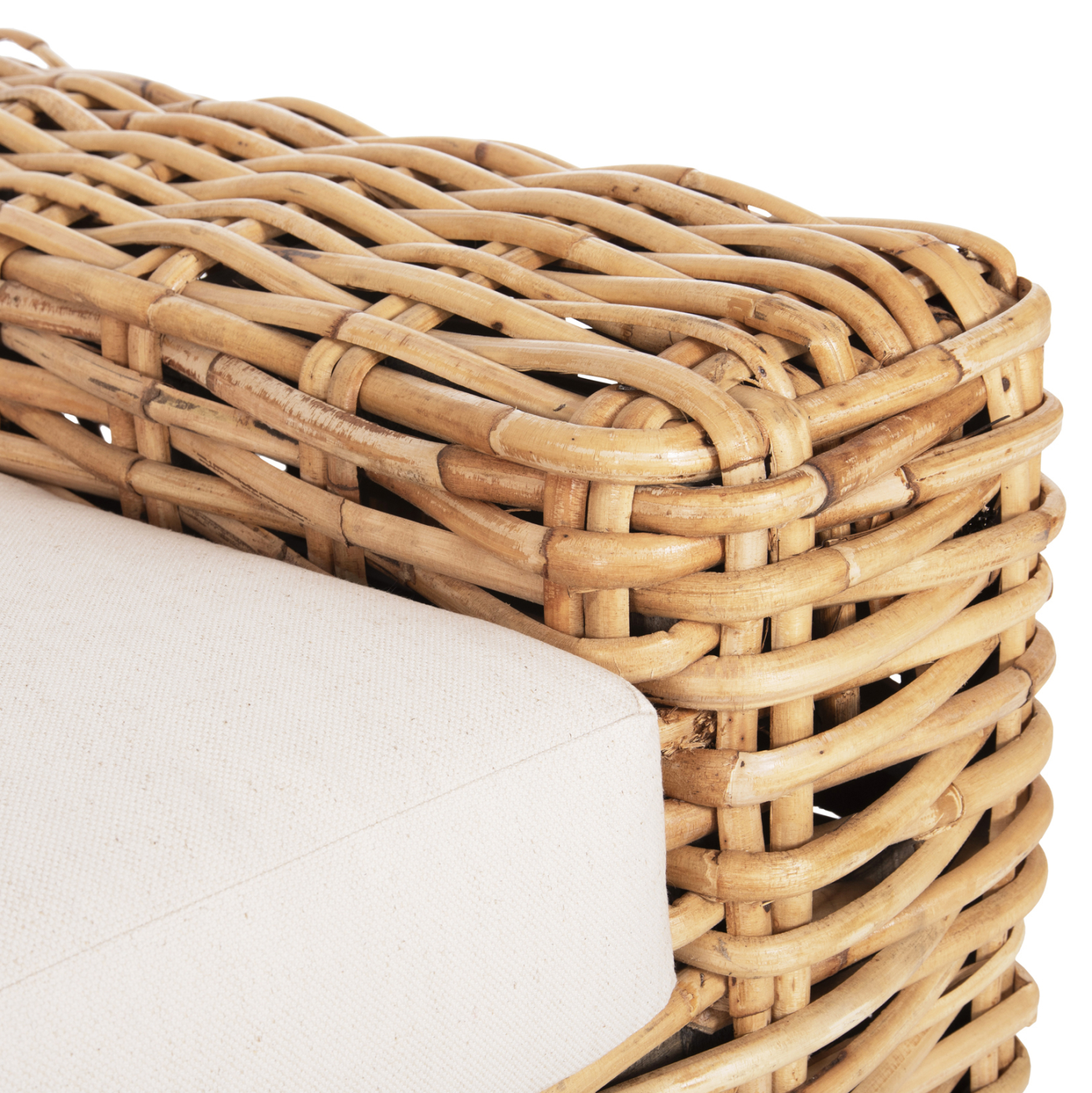 polythrona-fb99810-xylo-mango-rattan-fys-7
