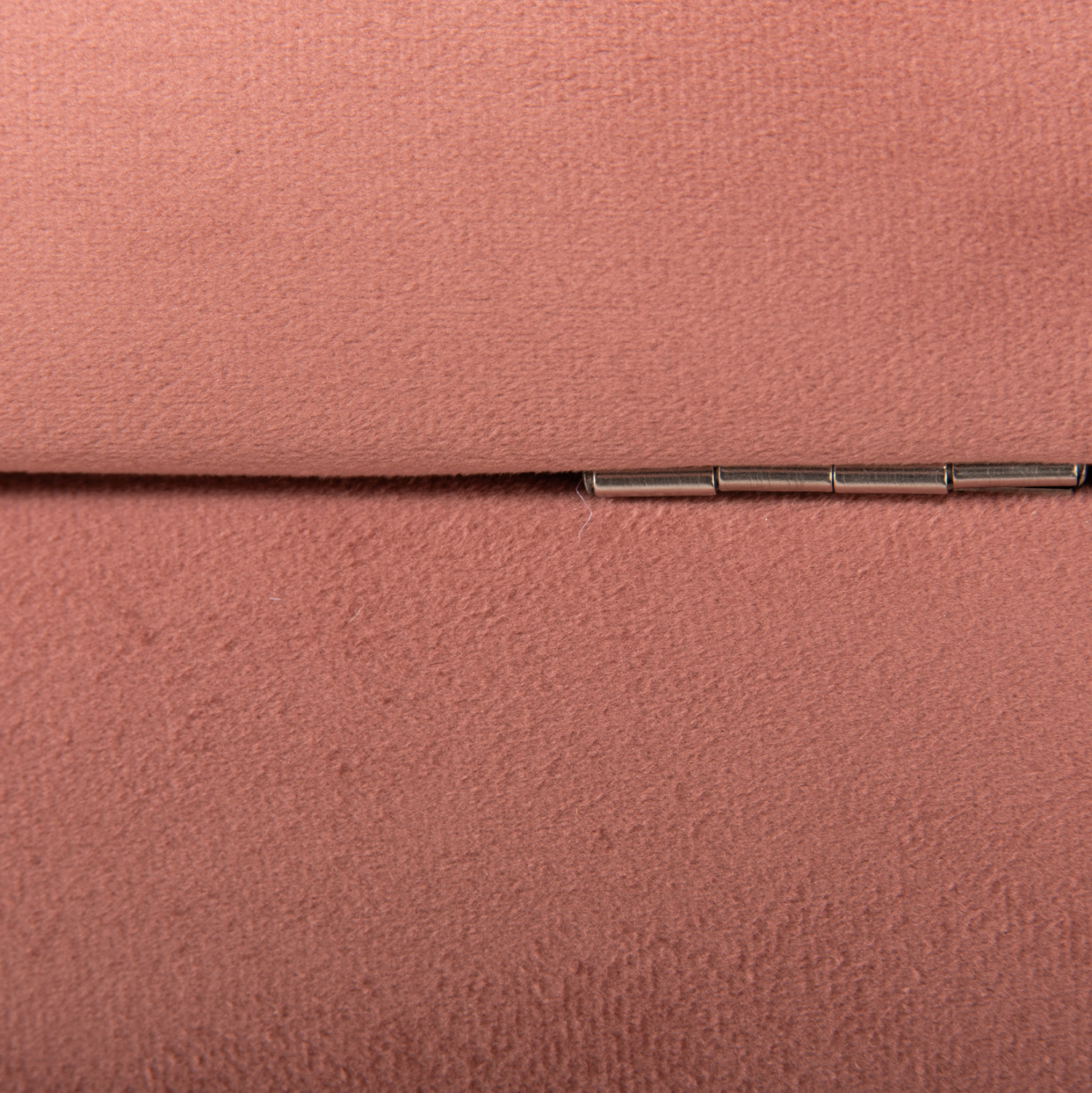 skampo-mpaoylo-me-apothikeytiko-choro-fb-7