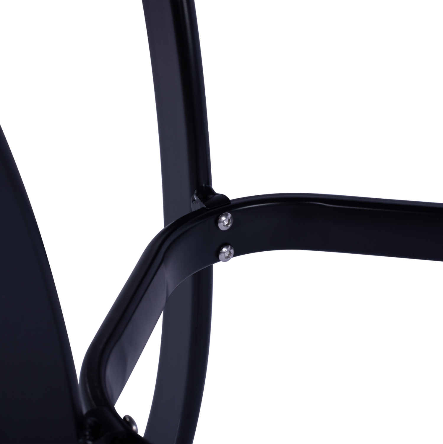 trapezi-aloyminioy-fb9553302-mayro-gyali-6