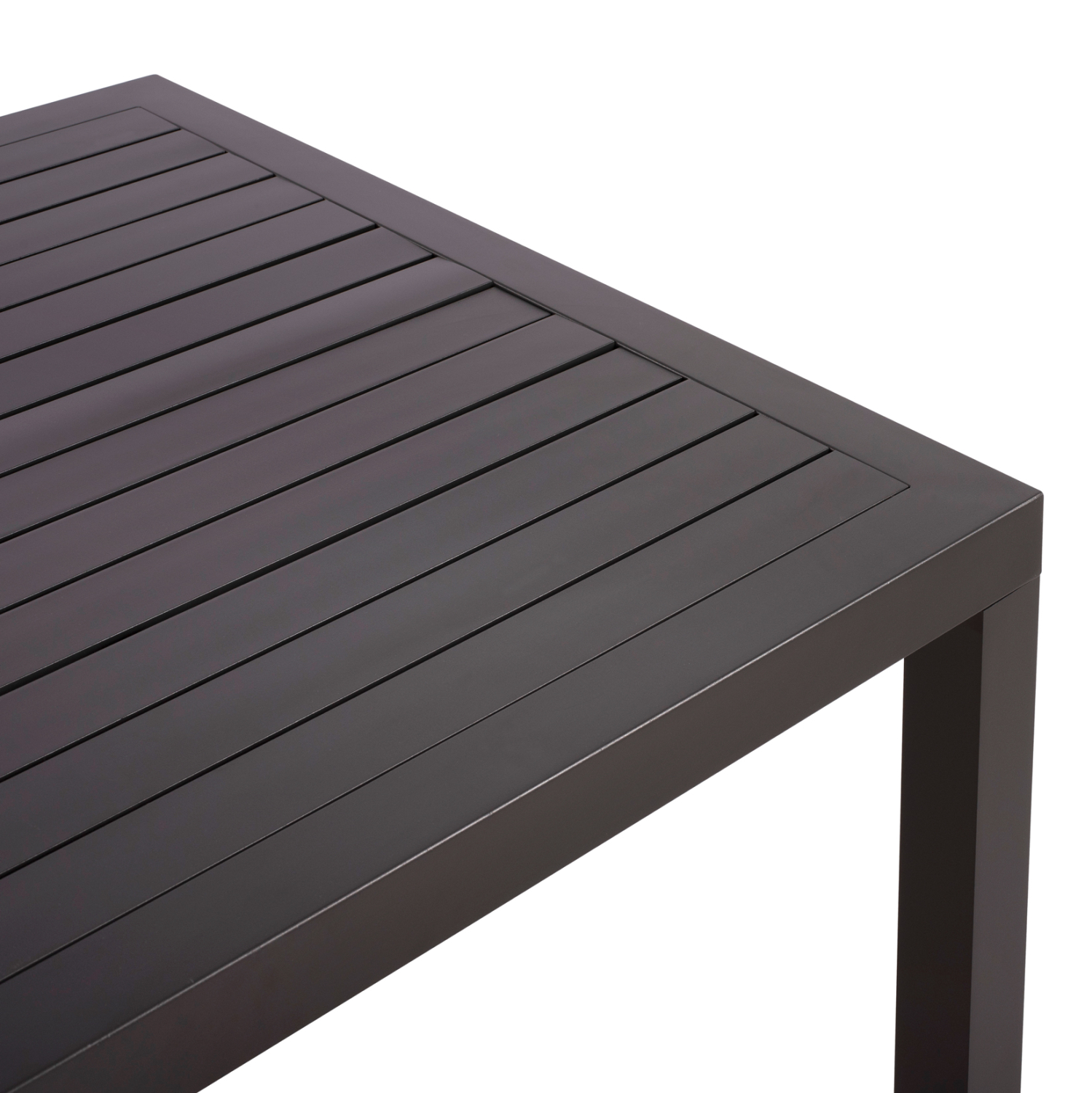 trapezi-aloyminioy-se-anthraki-apochrosi-4