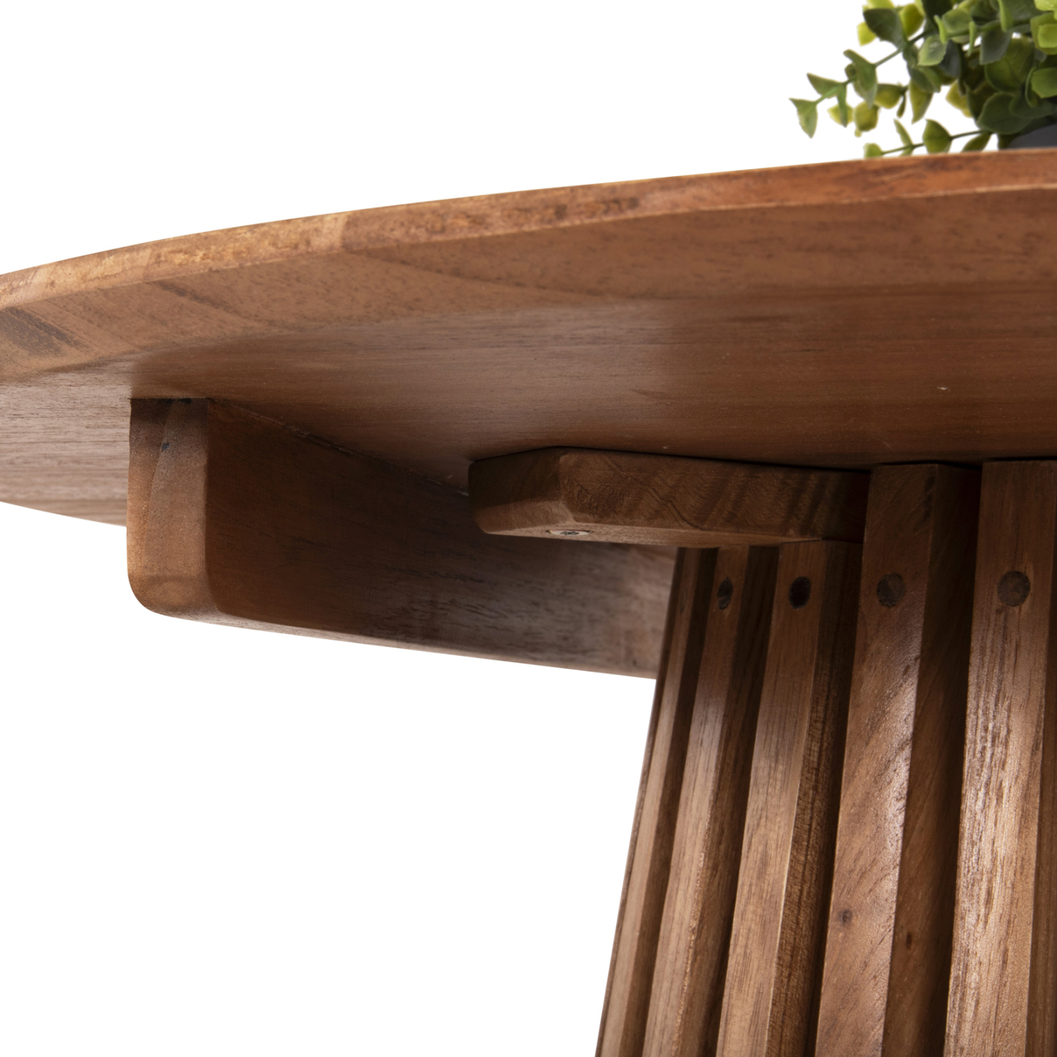 trapezi-trapezarias-stroggylo-fb9983211-4