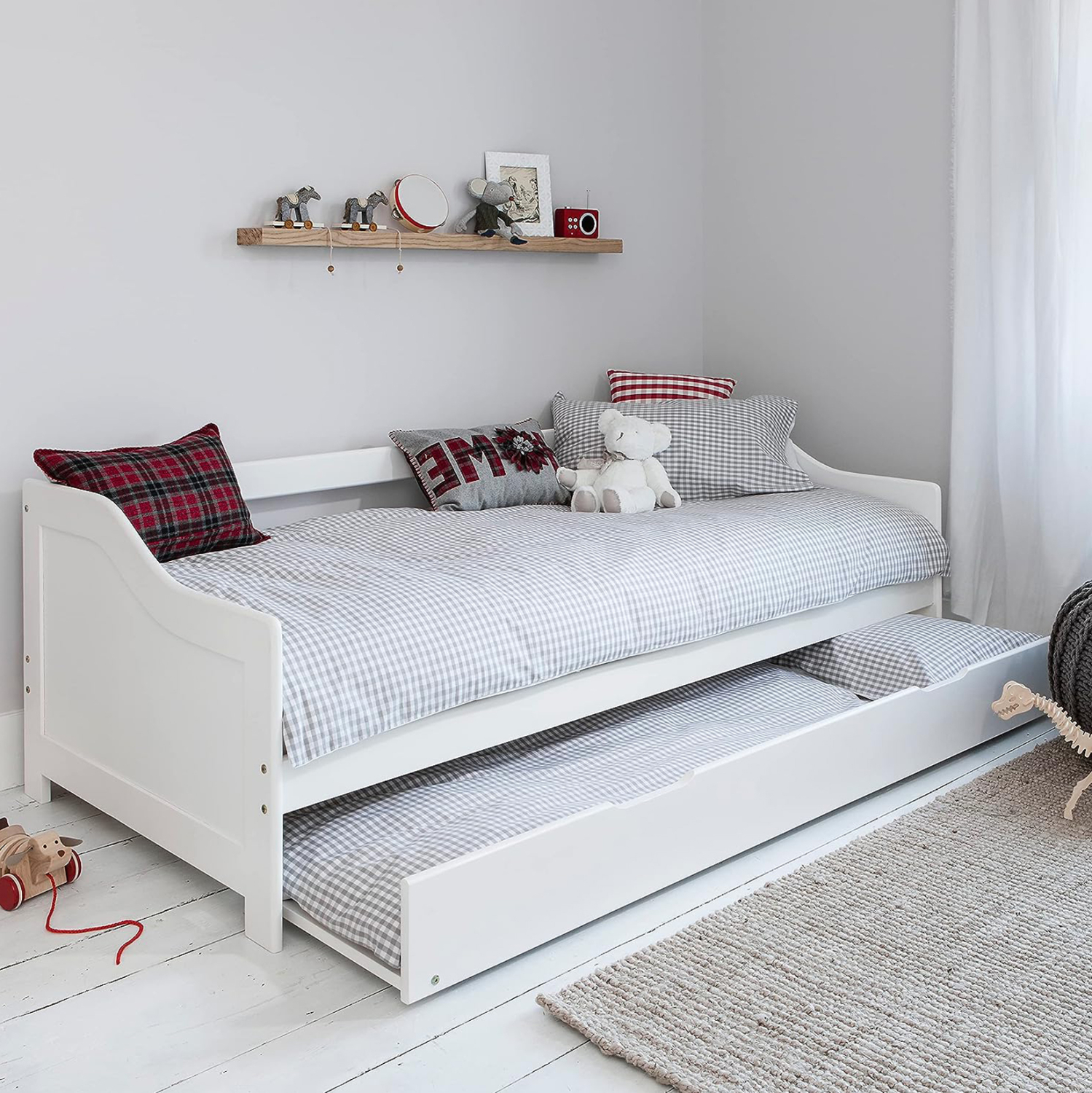 krebati-kanapes-me-syromeno-fb921313-xyl-1